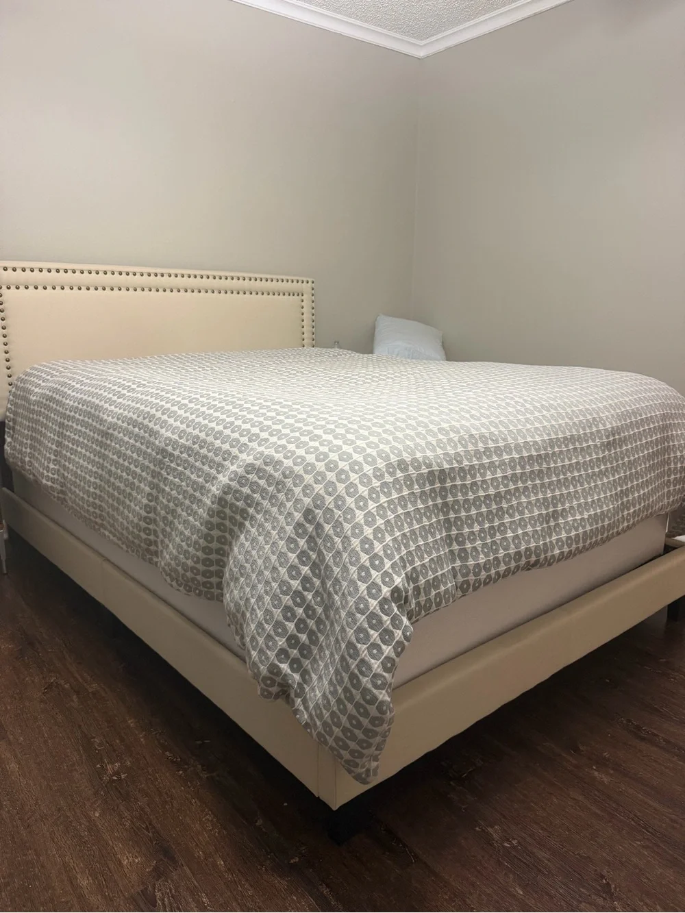 West Elm Honeycomb Woven Duvet Cover Full/Queen Cotton Linen Grey Sand.